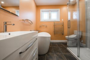 DIY vs. Professional: Making the Right Choice for Bathroom Renovations